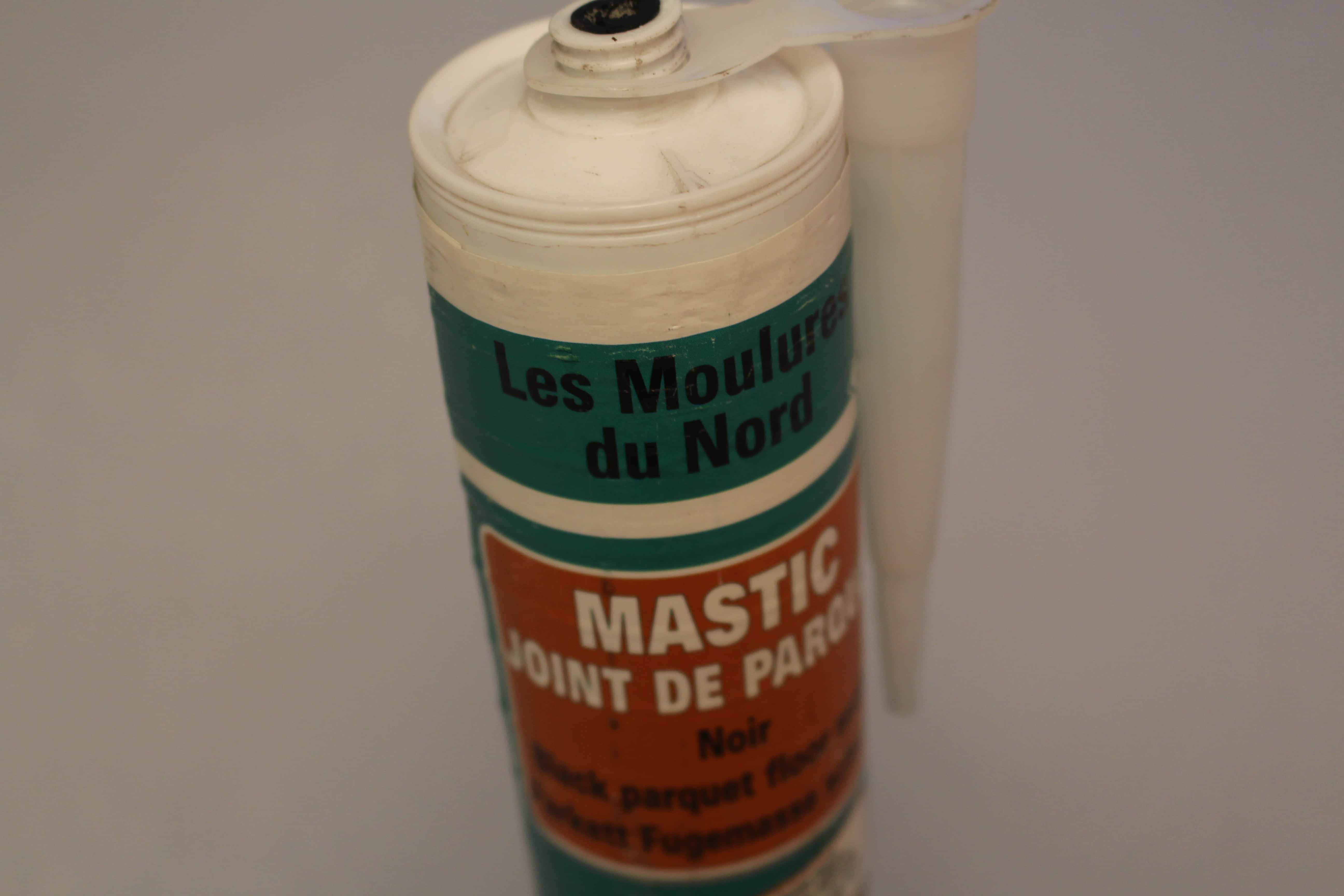Joint noir pour parquet pont de bateau teck ou merbau