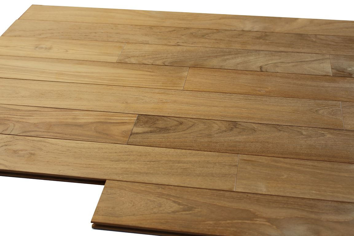 Parquet Teck Massif  Idéal pour salle de bain  15 x 90 mm