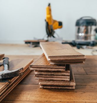 Solid oak wood flooring Solid oak wood flooring